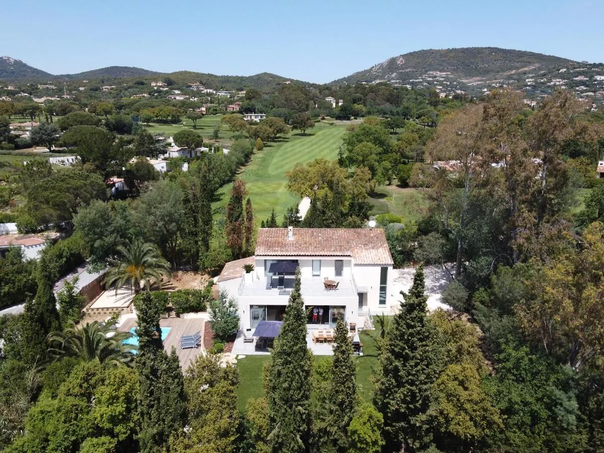 Villa De Standing Dans Le Golfe De Saint-Tropez 그리모