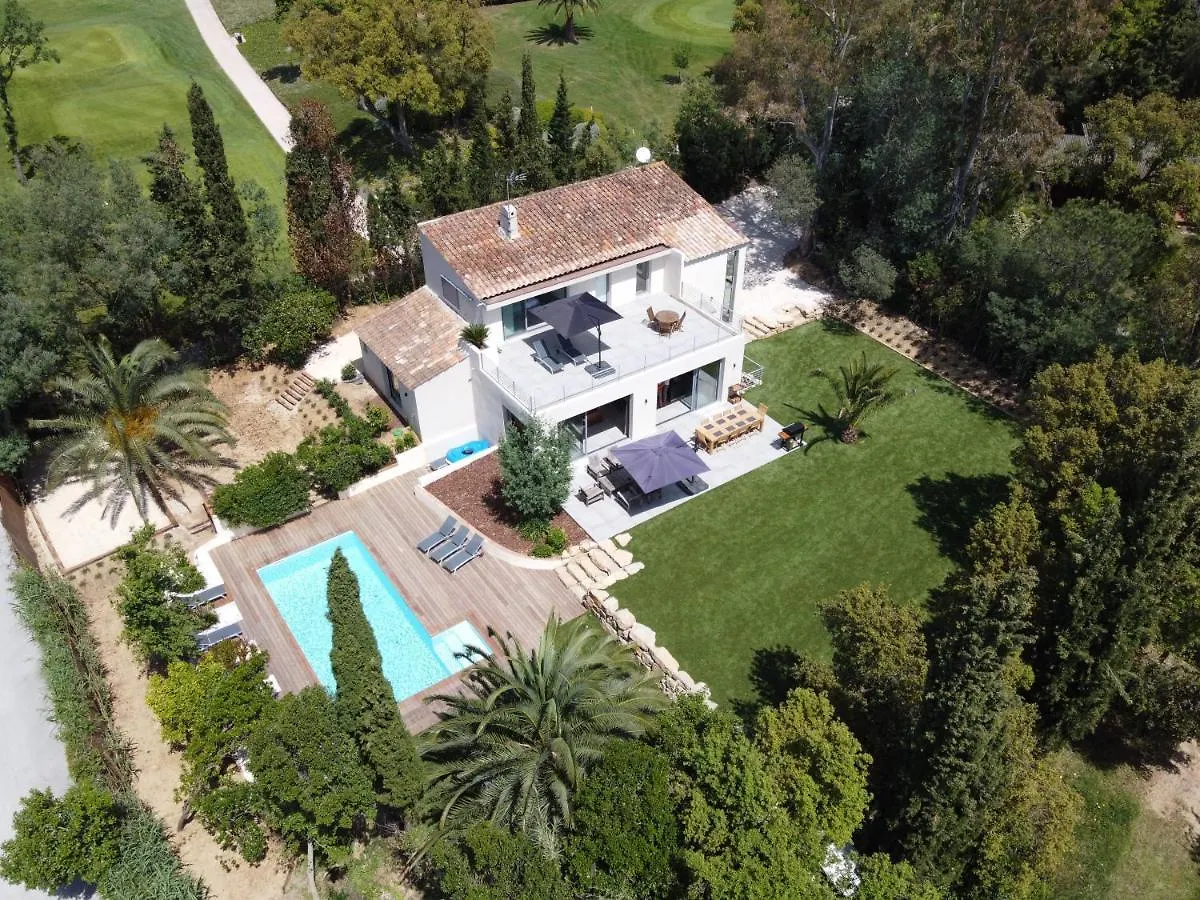 Villa De Standing Dans Le Golfe De Saint-Tropez 그리모