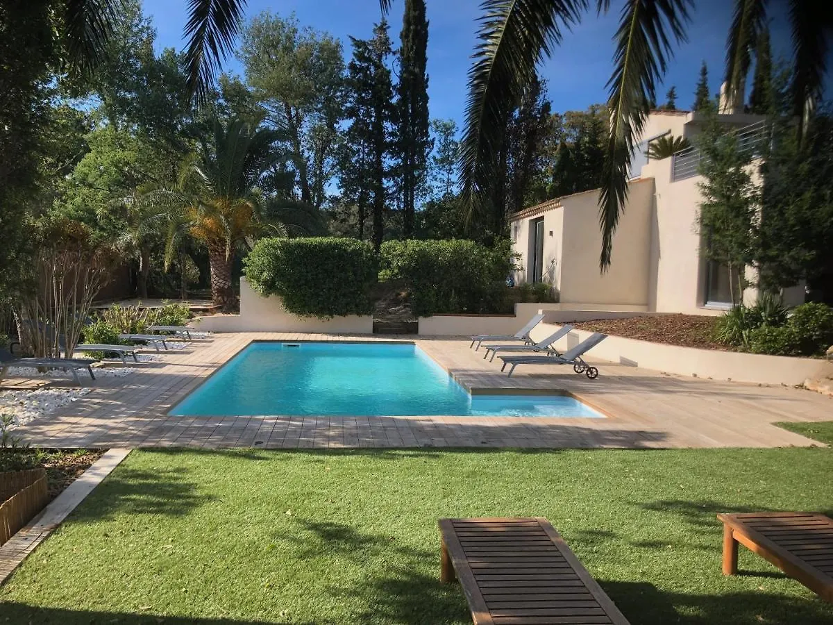 Villa De Standing Dans Le Golfe De Saint-Tropez 그리모 0*,  프랑스