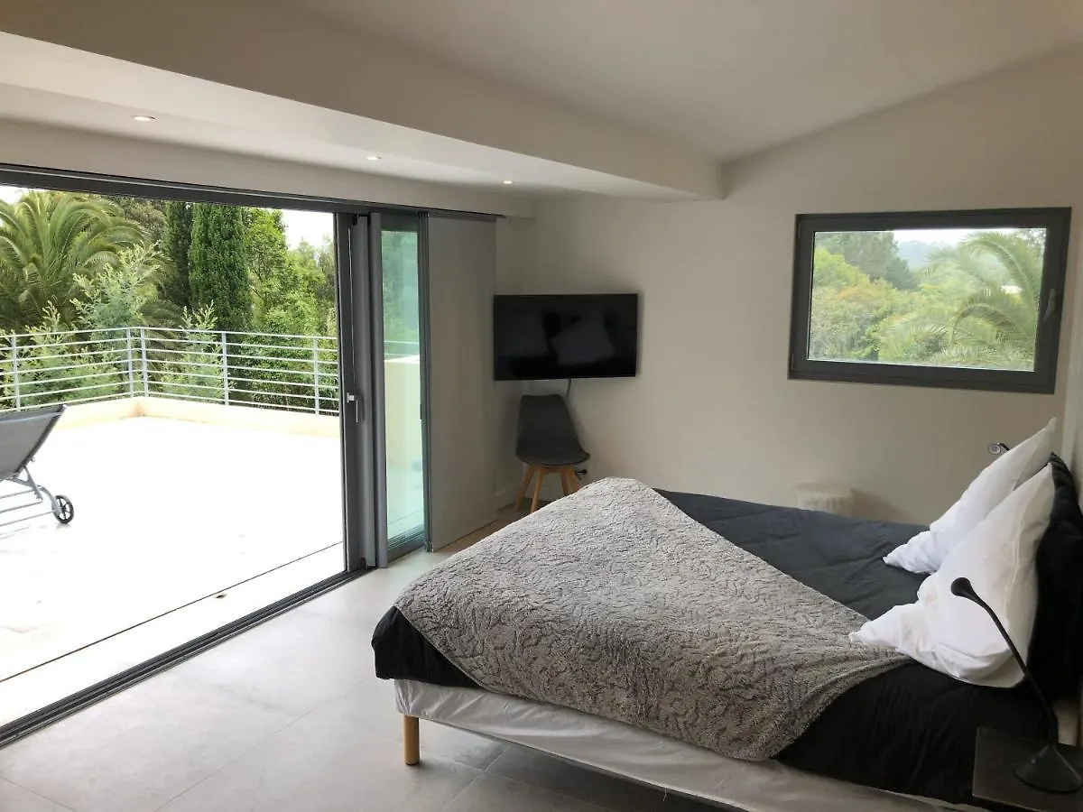 Villa De Standing Dans Le Golfe De Saint-Tropez 그리모 0*,  프랑스